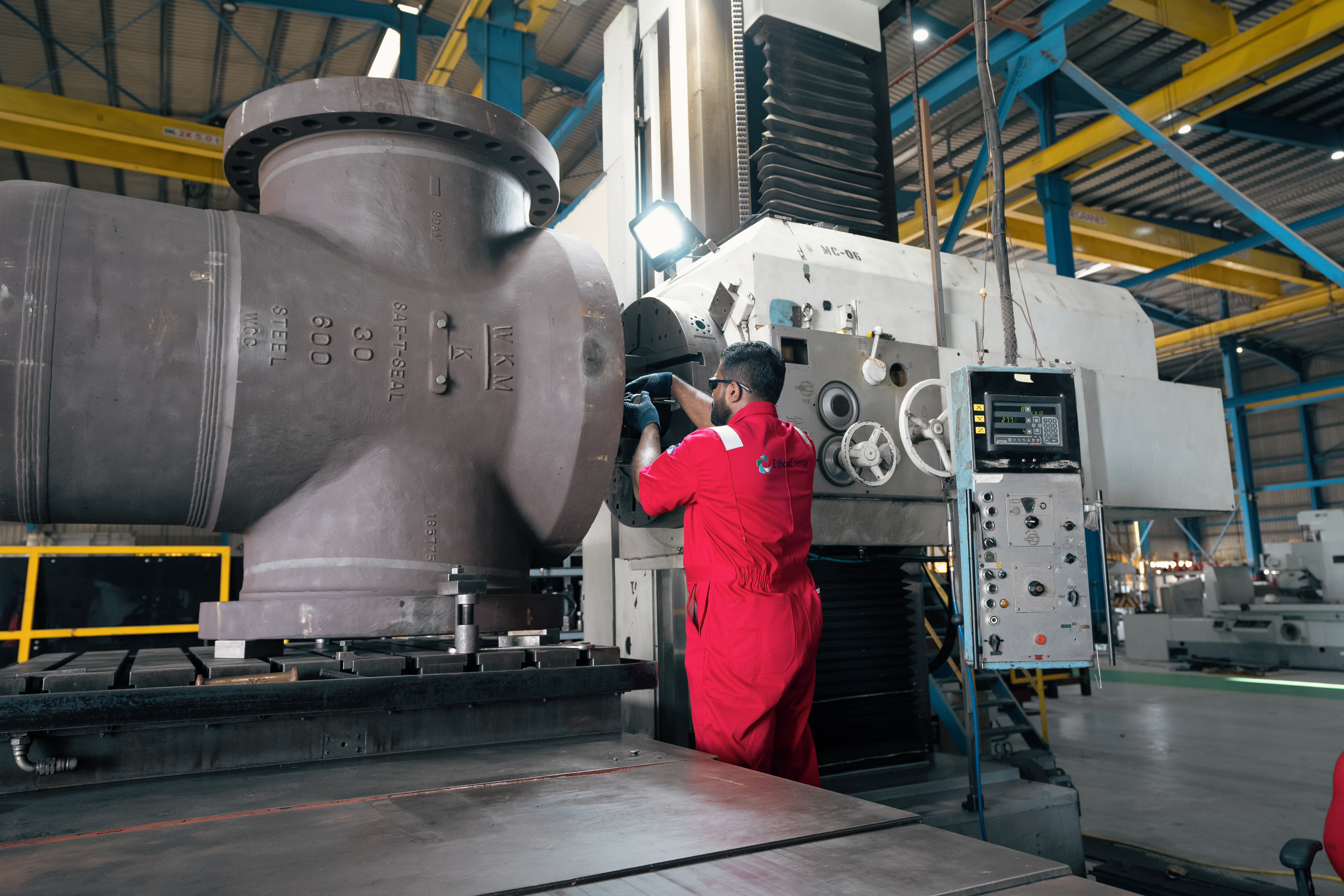 ציוד בקרת שדה נפט ולחץ