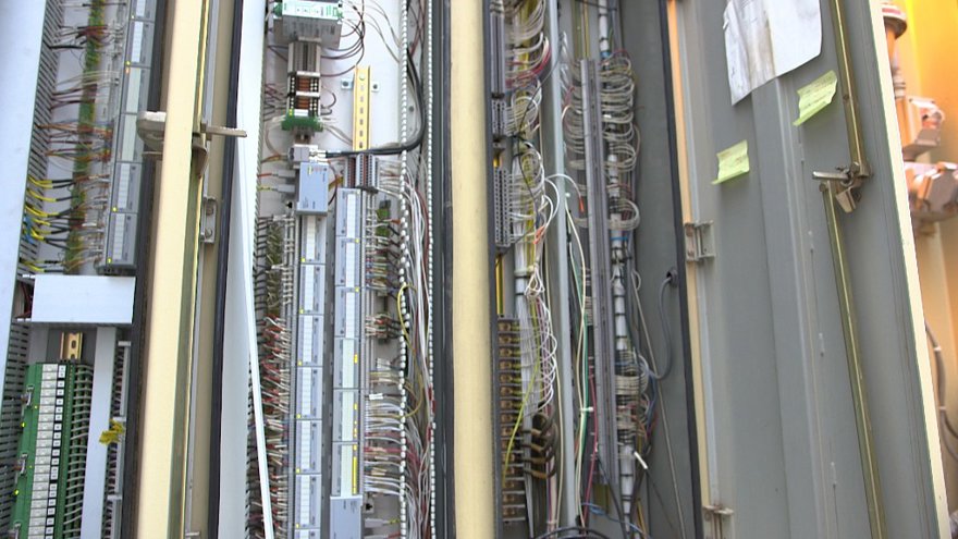 LM6000 controls retrofit for peaking facilities